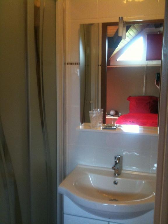 Auberge Champetre Boulogne-sur-Gesse Habitación foto